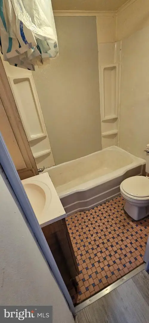 1016 N 11th St, Reading, PA 19604 - #2