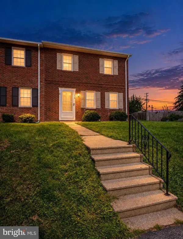 1909 Andre Ct, WYOMISSING, PA 19610