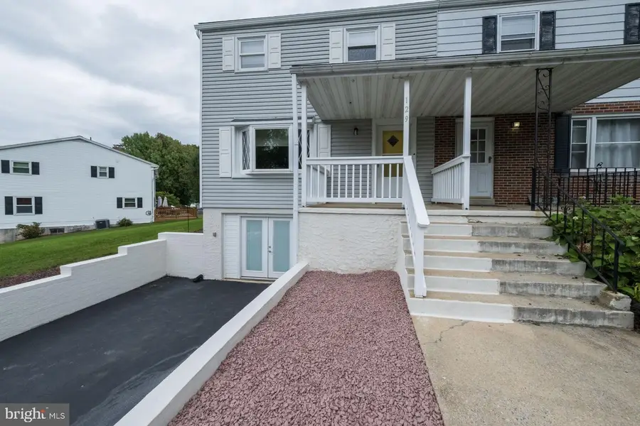 129 Wernersville Blvd, Wernersville, PA 19565 - #3