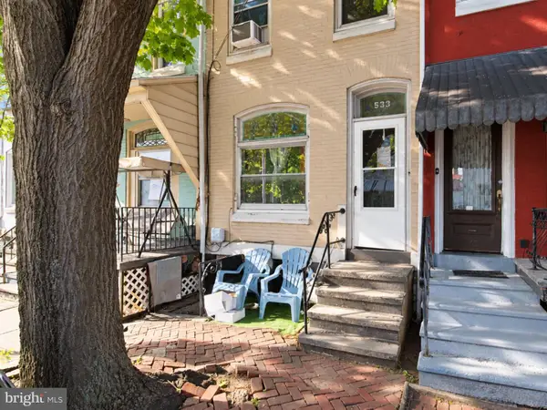 533 Laurel St, READING, PA 19602