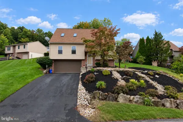 222 Wexham Dr, READING, PA 19607