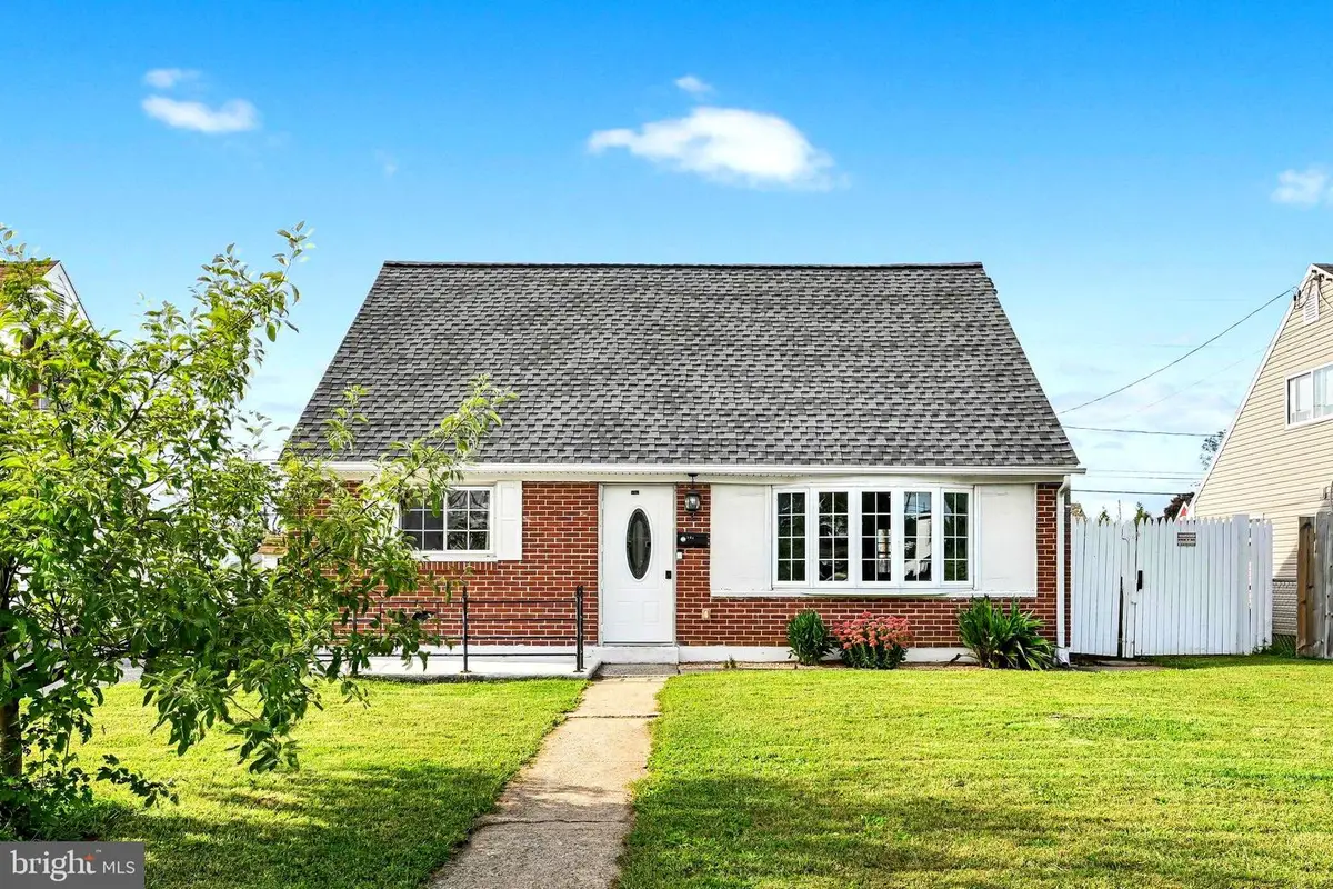 807 Tuckerton Ave, Temple, PA 19560 - #1