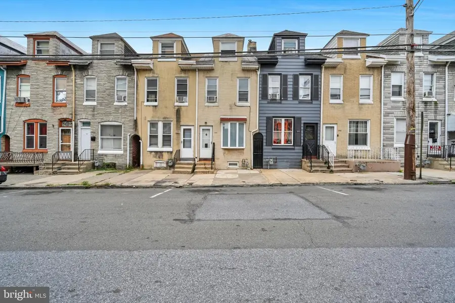 1410 N 10th St, Reading, PA 19604 - #2