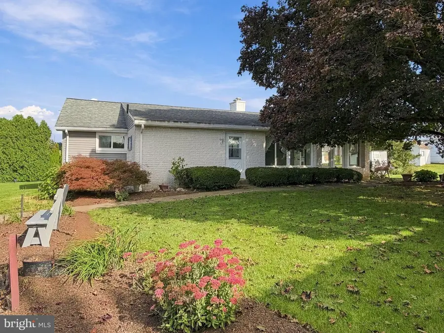 219 Bastian Rd, Kutztown, PA 19530 - #3