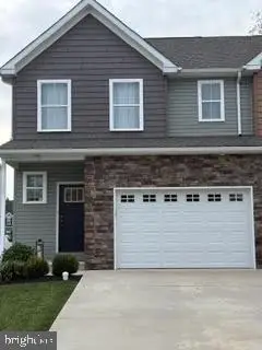 14 Hubbardton Ct, Reading, PA 19608 - #1