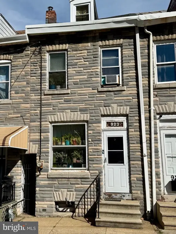 923 Cotton St, READING, PA 19602