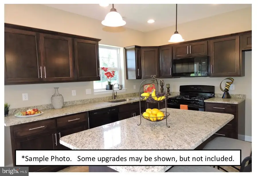 31 Castle Dr #lot 8, Robesonia, PA 19551 - #3