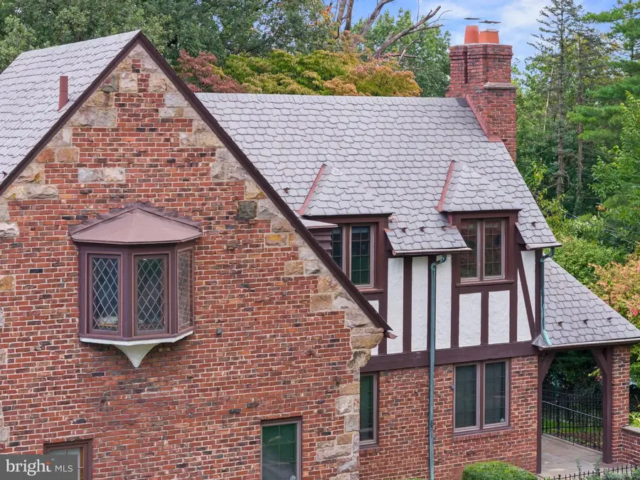 826 Farr Pl, Reading, PA 19611 - #3