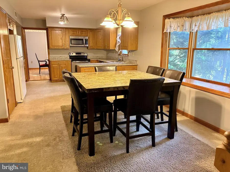 5066 Valley View Rd, Mohnton, PA 19540 - #2