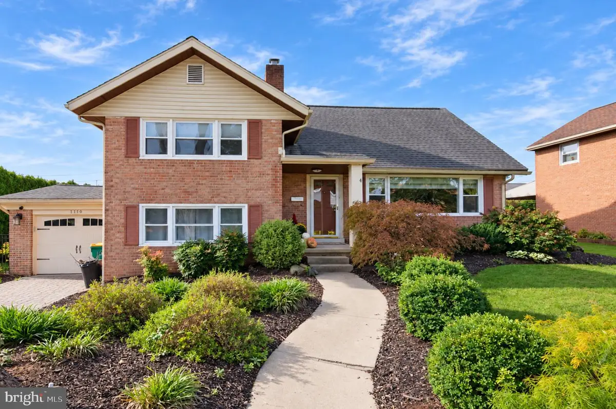 1110 Dogwood Dr, West Lawn, PA 19609 - #1