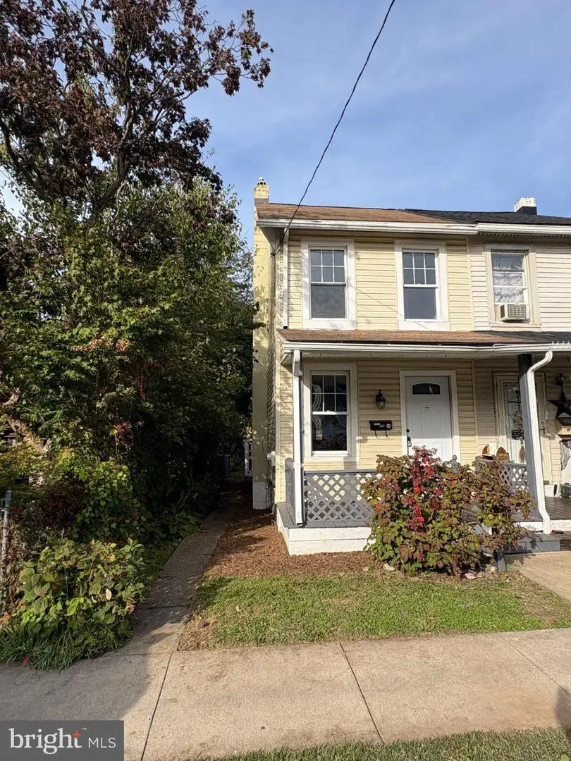 637 2nd St, Birdsboro, PA 19508 - #2