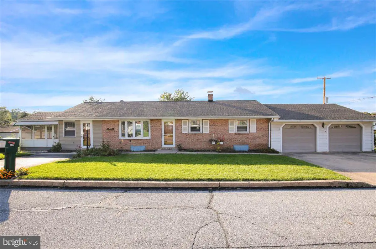 832 Fritz Ave, Reading, PA 19607 - #1