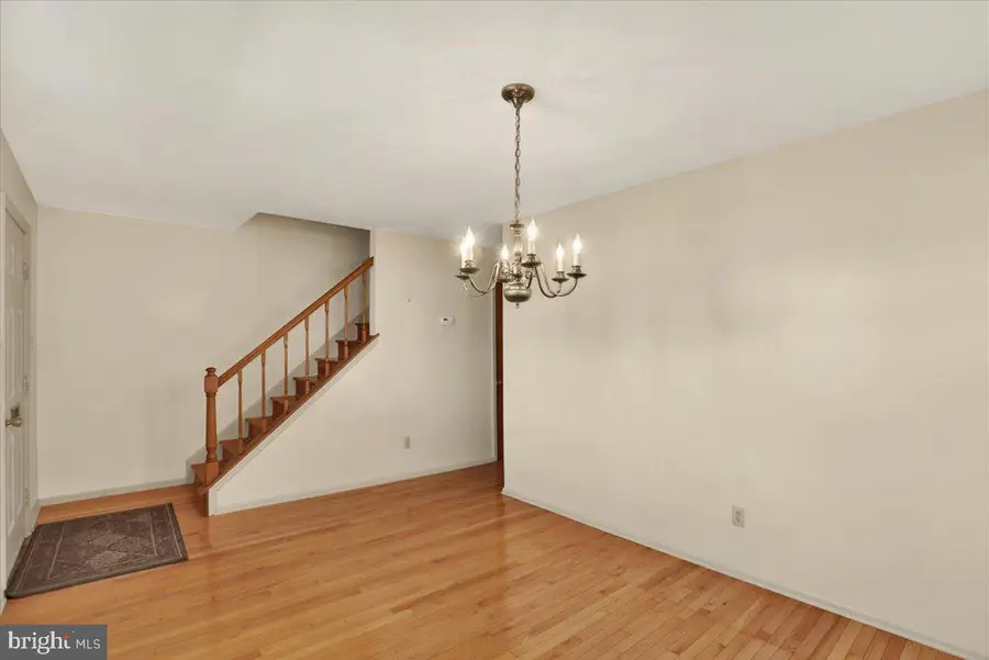 200 Popodickon Dr, Boyertown, PA 19512 - #2