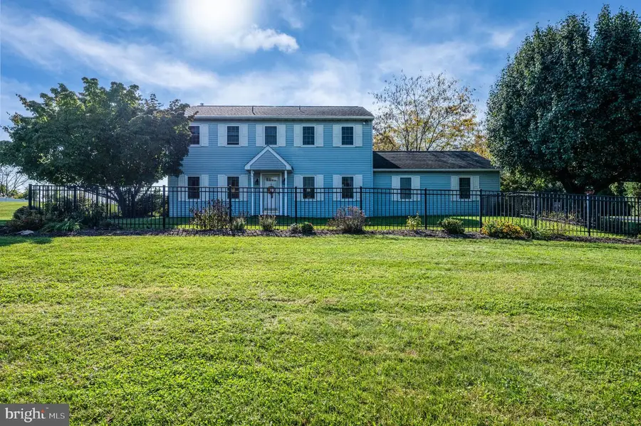 115 Sunny Ct, Leesport, PA 19533 - #2
