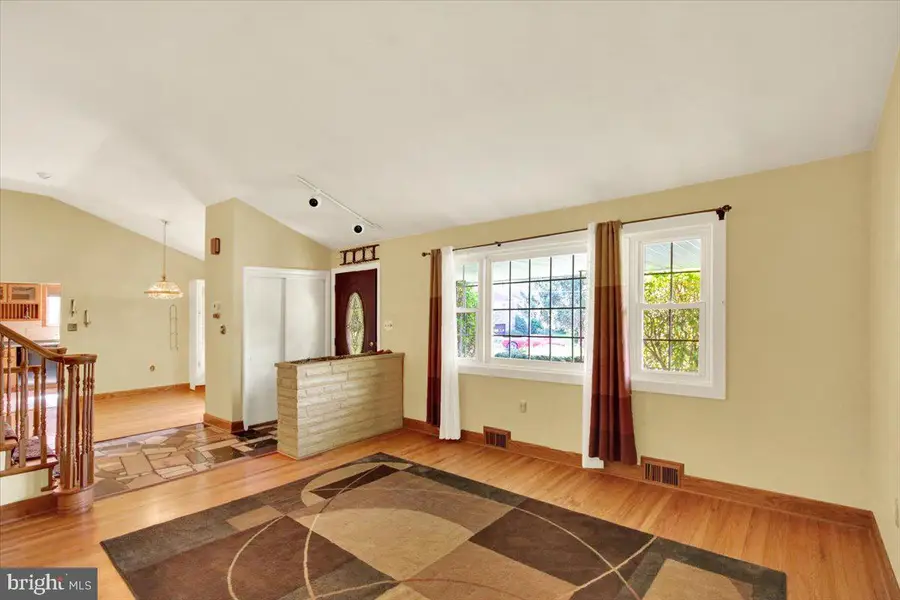 2001 Reservoir Rd, Reading, PA 19604 - #3