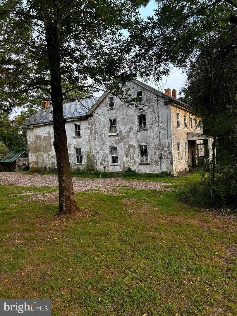 112 Oysterdale Rd, Boyertown, PA 19512 - #3