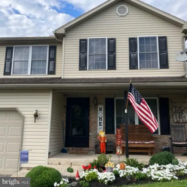 355 Oneida Dr, READING, PA 19608