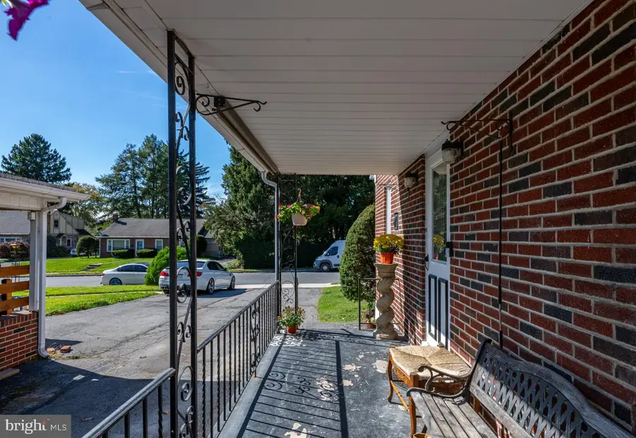 4225 6th Ave, Temple, PA 19560 - #3