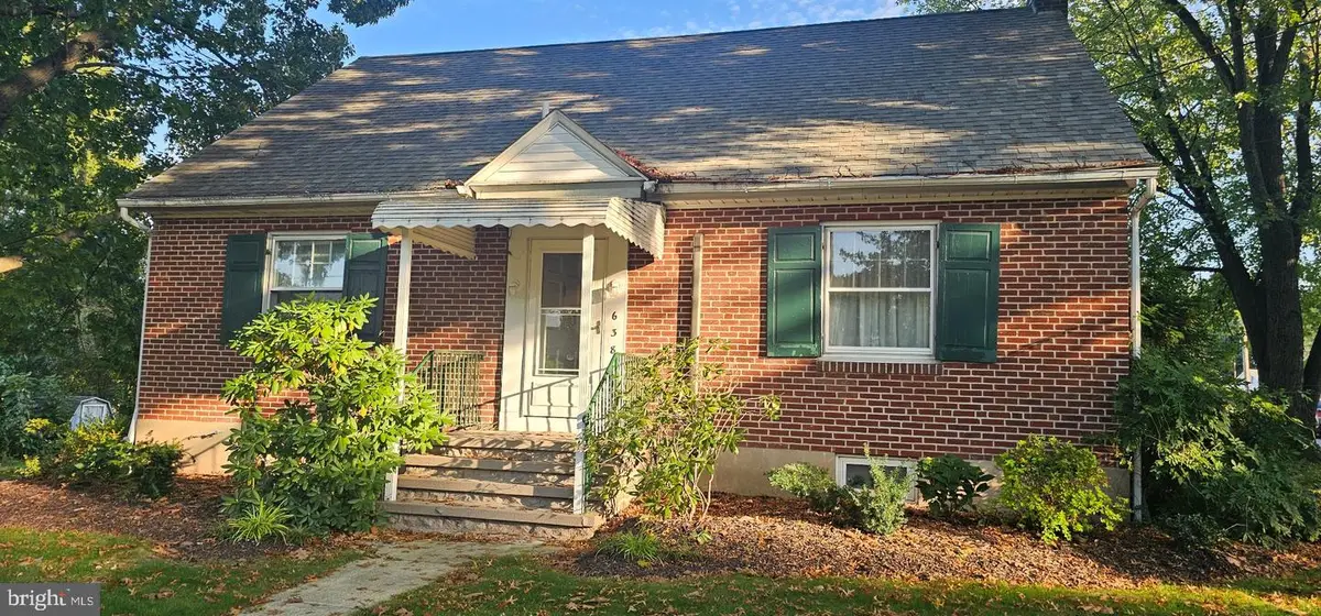 638 Mountain View Rd, Reading, PA 19607 - #1