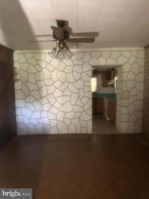 34 School St, Douglassville, PA 19518 - #3