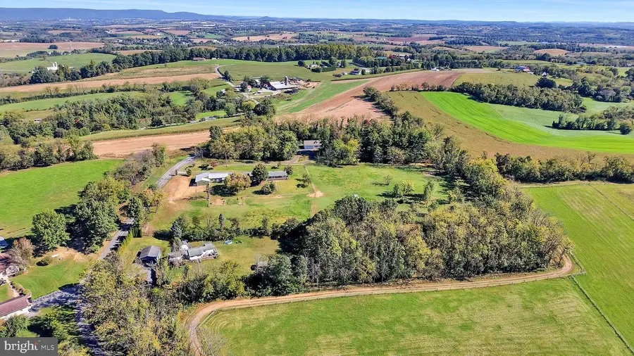 1861 Tower Rd, Mohrsville, PA 19541 - #2