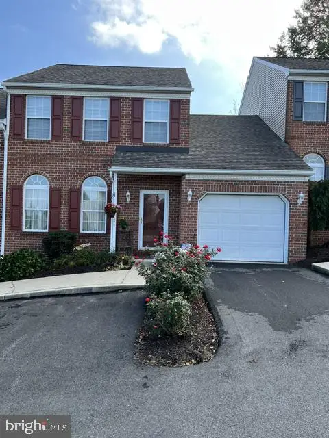 205 Barrington Dr, READING, PA 19607