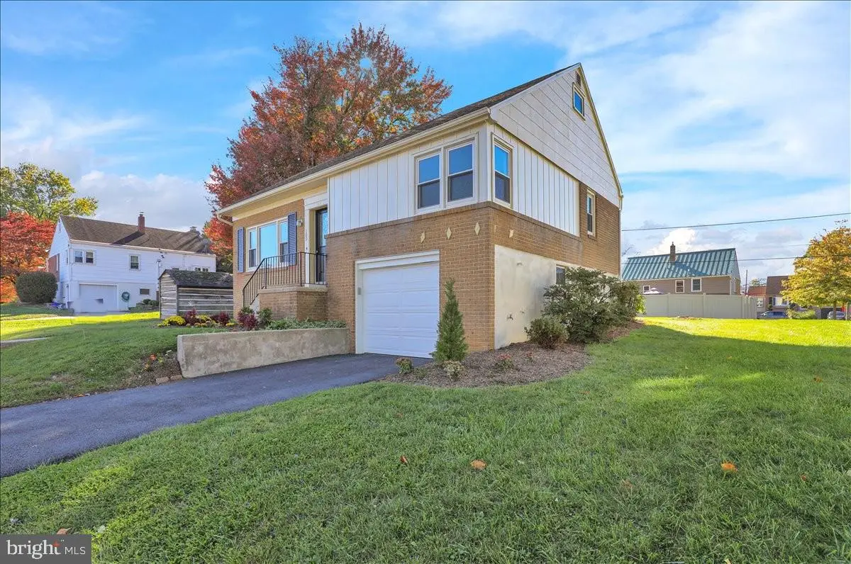 109 Elkins Ave, Reading, PA 19607 - #1