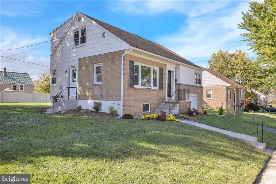 109 Elkins Ave, Reading, PA 19607 - #2