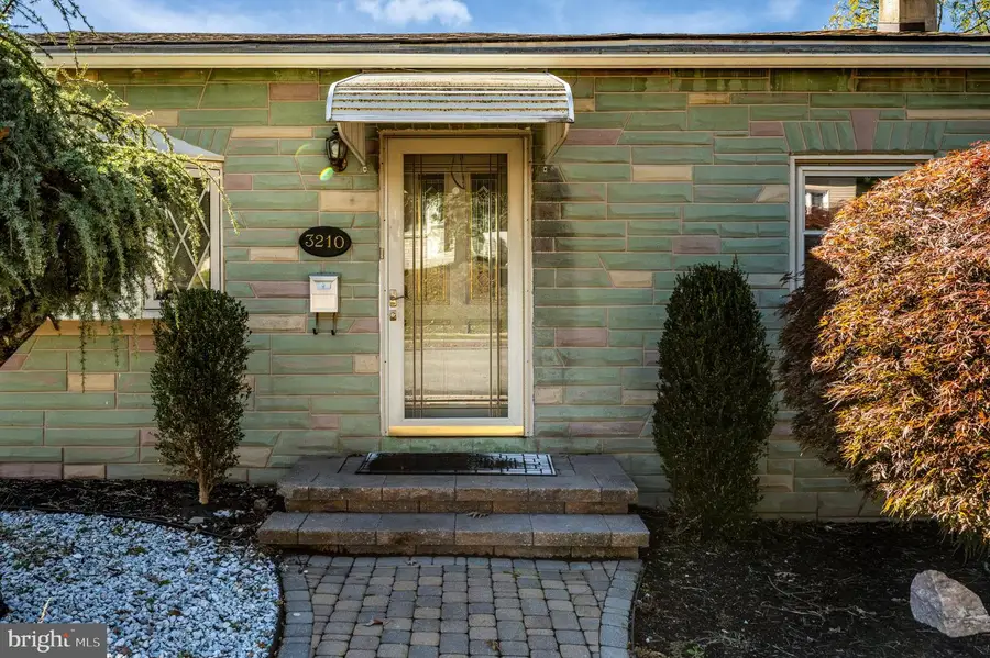 3210 Gray St, Reading, PA 19605 - #3
