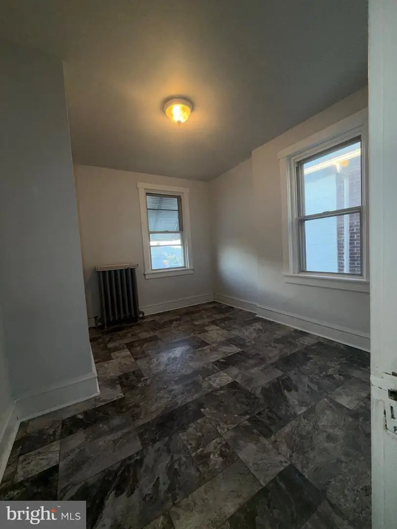 1620 Moss St, Reading, PA 19604 - #3