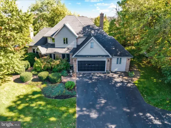 162 Oak Cir, LEESPORT, PA 19533