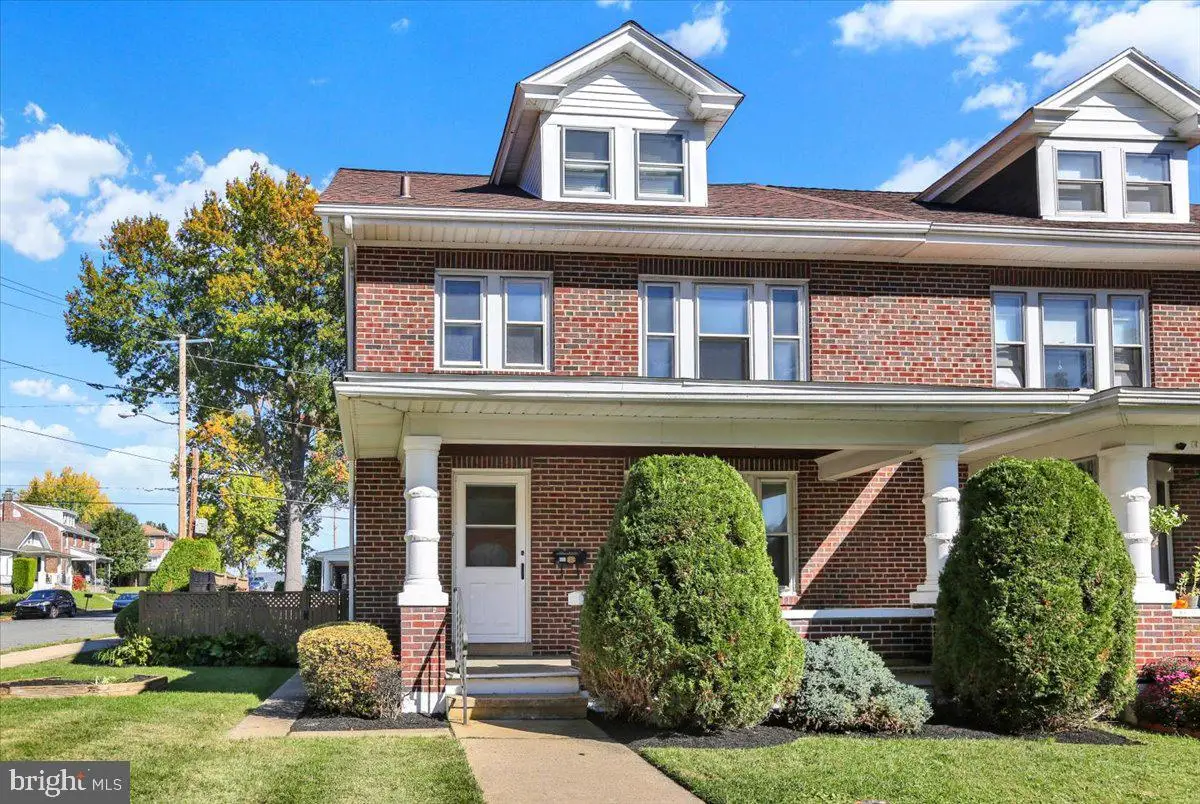 111 Summit Ave, Reading, PA 19607 - #1