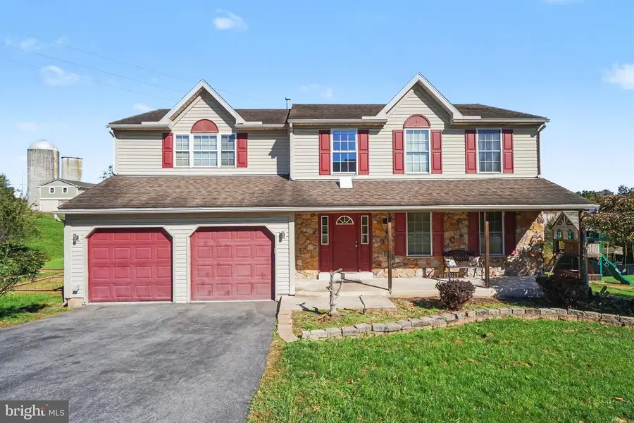 5013 Overlook Point, Douglassville, PA 19518 - #2