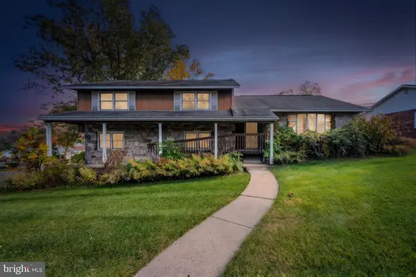 35 E 40th St, READING, PA 19606