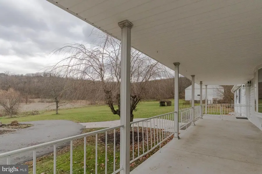 655 Hillside View Drive, Duncansville, PA 16635 - Image #2