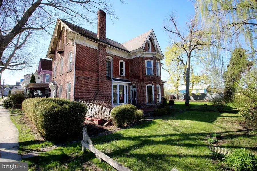 306 W 15th St, Tyrone, PA 16686 - Image #2