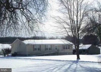 512 Cross Roads Ln, Martinsburg, PA 16662 - Image #2