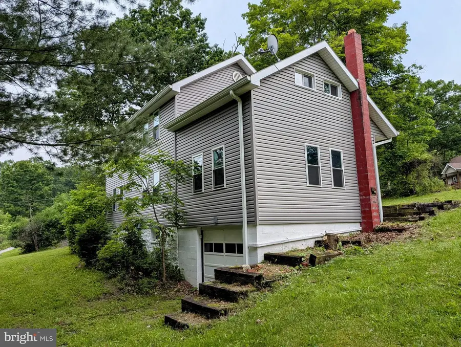 225 Mickel Ln, Duncansville, PA 16635 - Image #3