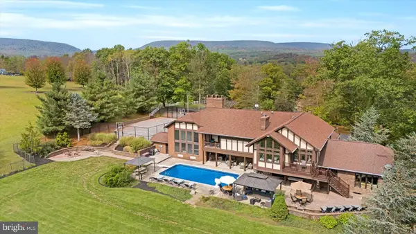 1554 7th St W, TYRONE, PA 16686