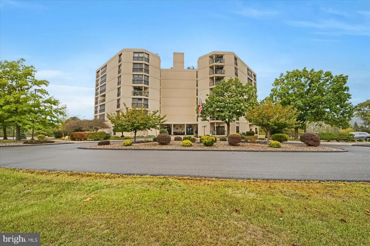 415 Park View Ln #104, Altoona, PA 16601 - Image #1