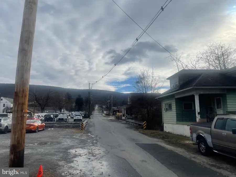 811 Meadow, Altoona, PA 16602 - Image #3