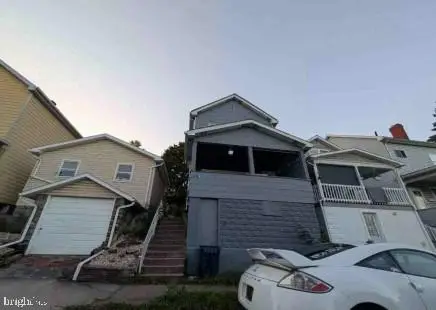 206 E Walnut Ave, ALTOONA, PA 16601