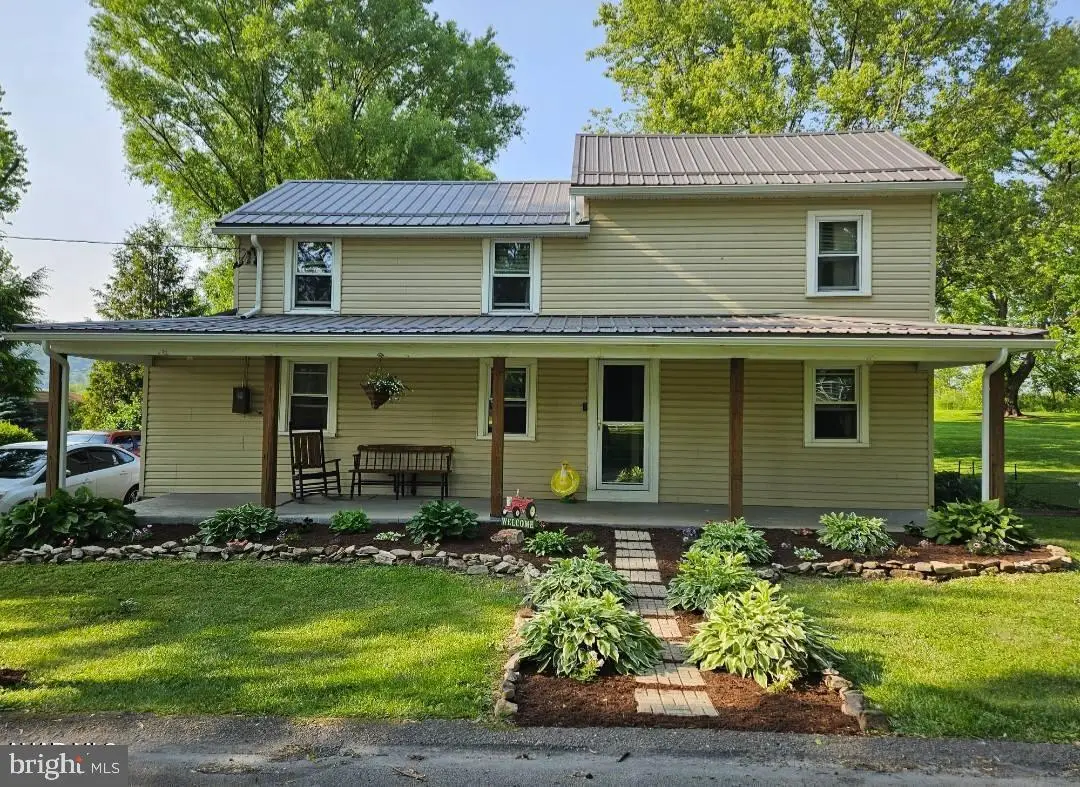 183 Pealer St, Williamsburg, PA 16693 - #1