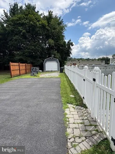 5029 Kissell Ave., Altoona, PA 16601 - #3