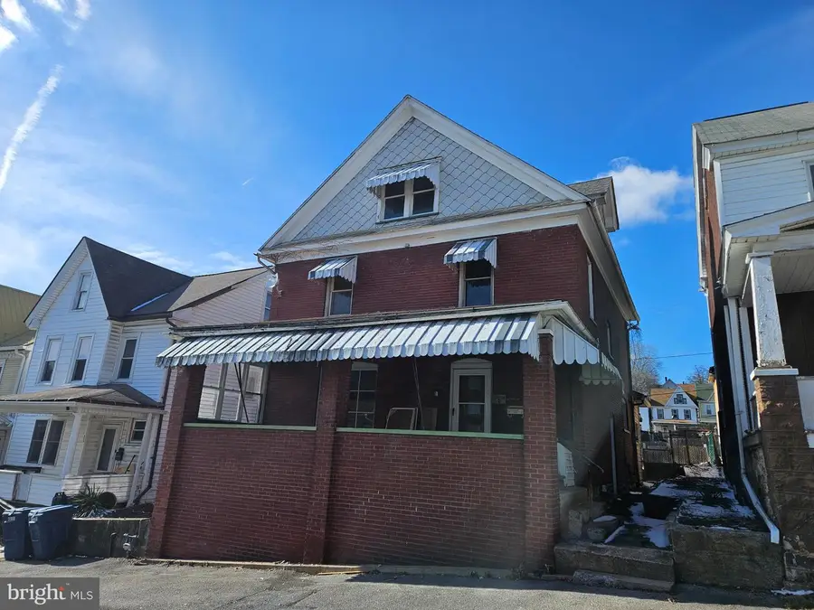 308 Cherry Ave, Altoona, PA 16601 - #3