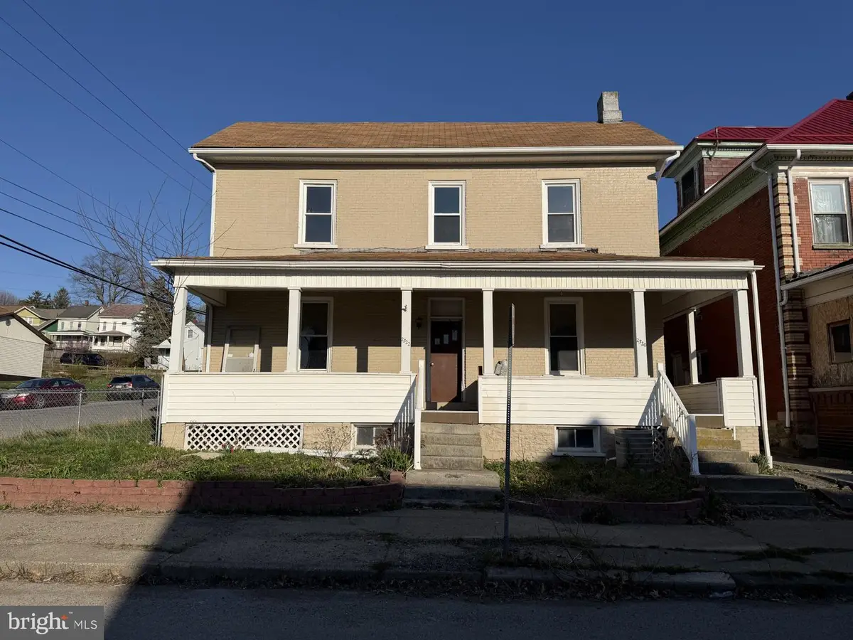 2320/2322 W Chestnut Ave, Altoona, PA 16601 - #1