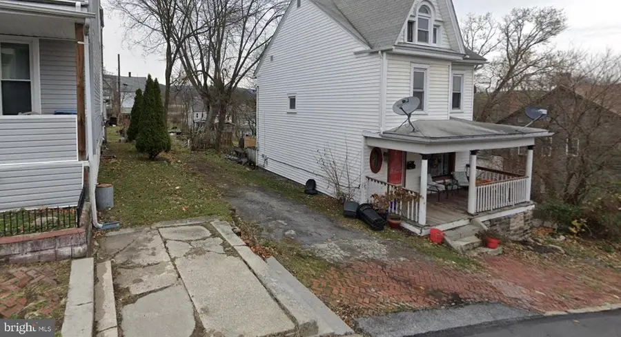 1112 16th Ave, Altoona, PA 16601 - #2