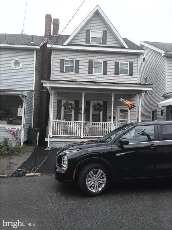 1224 3rd Ave, ALTOONA, PA 16602