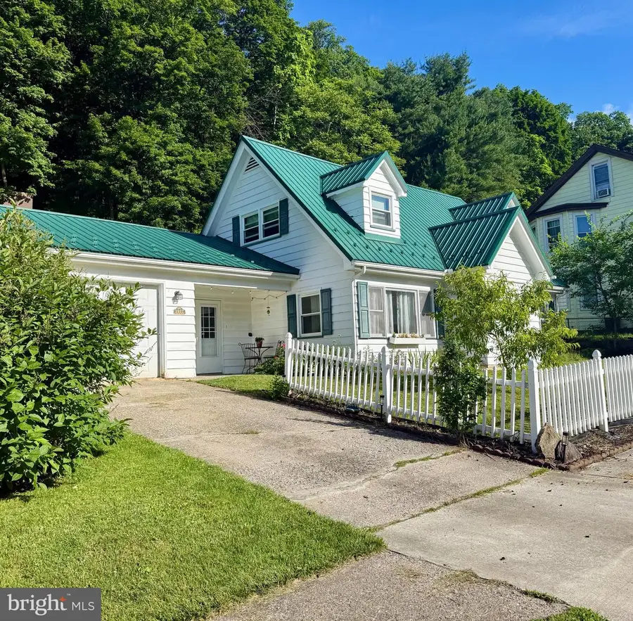 1217 Cameron Avenue, Tyrone, PA 16686 - #2
