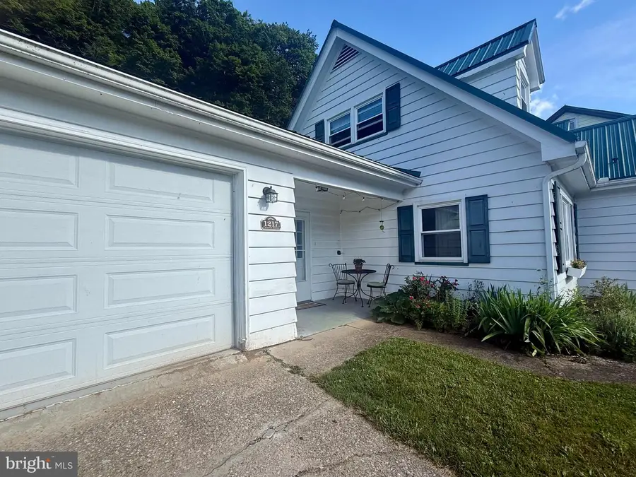 1217 Cameron Avenue, Tyrone, PA 16686 - #3